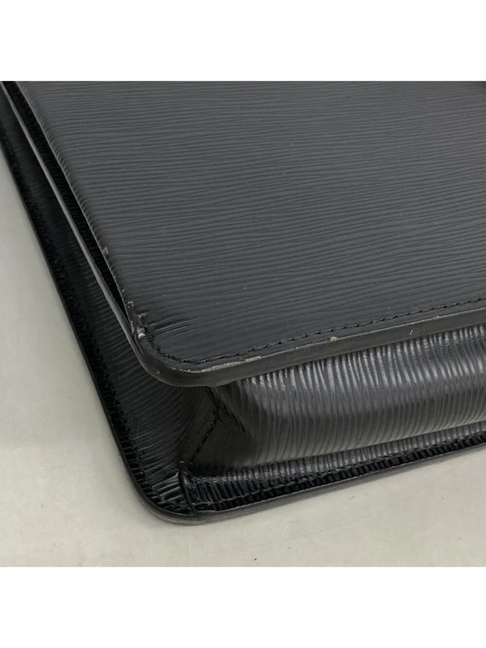 Louis Vuitton Business Bag Epi Robusto 1 Noir